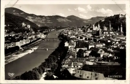Ak Salzburg in Österreich, Stadtpanorama,  Fluss, Brücken, Berge