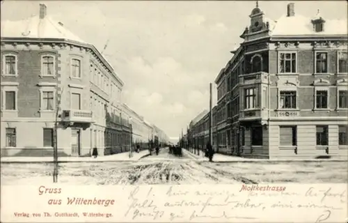 Ak Wittenberge an der Elbe Prignitz, Moltkestraße,  Straßenansicht, Schnee, Verlag Th. Gotthardt