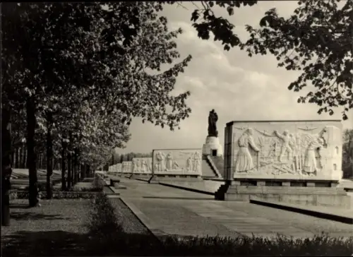 Ak Berlin Treptow, Sowjetisches Ehrenmal