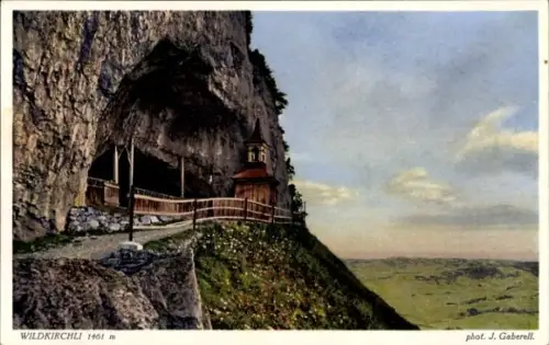Ak Schwende Kanton Appenzell Schweiz, Wildkirchli,  Berglandschaft, Kapelle, 1661 m, Fotografie v