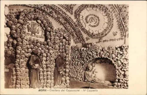 Ak Roma Rom Lazio, Cimitero del Cappuccini, IV Cappella, viele Schädel, Wandgestaltung mit Knoche