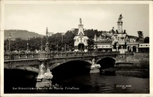 Ak Donostia San Sebastian Baskenland, Brücke,  Puente de María Cristina, Fluss, Landschaft