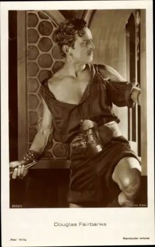 Ak Schauspieler Douglas Fairbanks, Portrait, Ross Verlag 5052/1