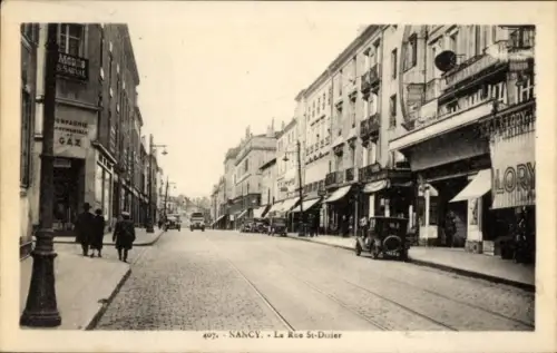 Ak Nancy Meurthe et Moselle, Vorderansicht: Rue St-Dizier, Geschäfte, Straßenansicht,  Architektu