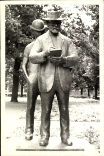 Foto Berlin Mitte, Köllnischer Park, Zille-Denkmal