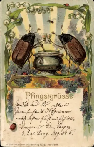 Präge Ak Glückwunsch Pfingsten, Maikäfer beim Punschtrinken, Maiglöckchen
