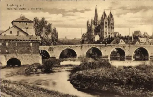 Ak Limburg an der Lahn,  Dom, alte Brücke, Fluss