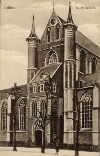 Ak Leiden Südholland Niederlande, St. Pieterskerk,   Kirche, keine Personen, schwarz-weiß