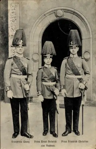 Ak Kronprinz Georg von Sachsen, Prinz Friedrich Christian, Ernst Heinrich, Paradeuniform