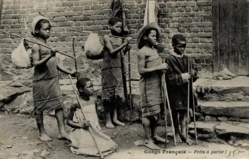 CPA Congo Français, Missions des Pères du St-Esprit, Prêts à partir