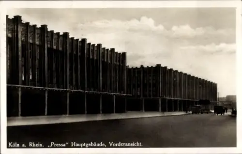 Ak Cöln Köln am Rhein,  Pressa Hauptgebäude, Vorderansicht, Straße, Autos