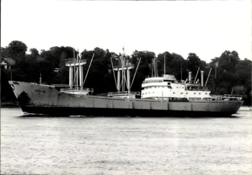 Foto Frachtschiff Lublin in Ufernähe