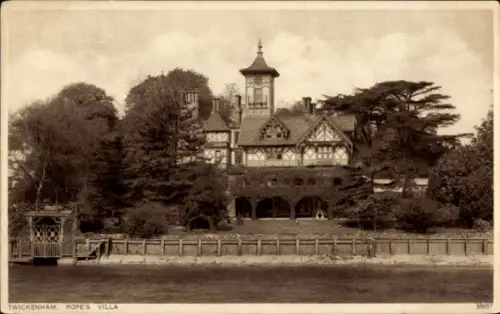 Ak Twickenham London England, Pope's Villa,   Villa, Wasseransicht
