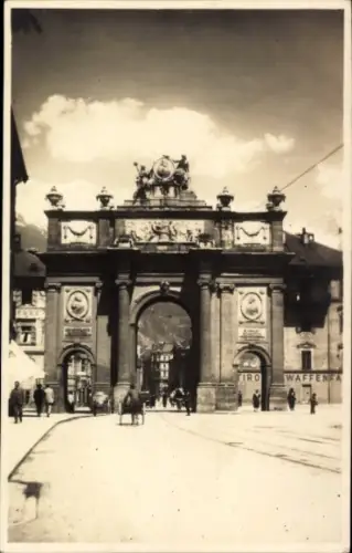 Ak Innsbruck in Tirol, Triumphpforte