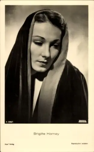 Ak Schauspielerin Brigitte Horney, Ross Verlag 2560/1