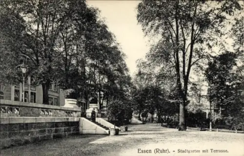 Ak Essen im Ruhrgebiet, Stadtgarten mit Terrasse