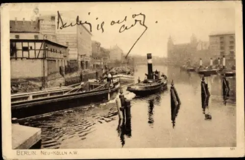 Ak Berlin Mitte, Neu-Kölln, Schleppschiff