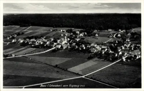 Ak Boos in Schwaben, Luftaufnahme von Boos, Schwaben, Text: Boos (Schwaben) vom Flugzeug aus