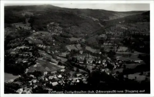 Ak Sasbachwalden im Schwarzwald, Luftaufnahme von  Schwarzwald, aus dem Flugzeug