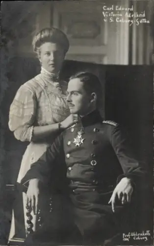 Ak Herzog Carl Eduard von Sachsen-Coburg-Gotha, Victoria Adelheid
