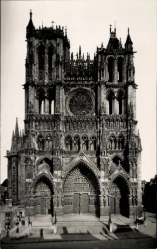 Ak Amiens Somme, Kathedrale, gotische Architektur, Fotograf E. Regnaut, Amiens