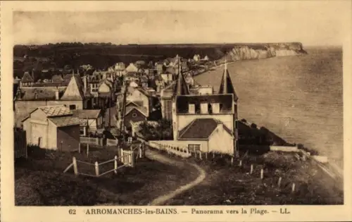Ak Arromanches les Bains Calvados, Panoramablick zum Strand