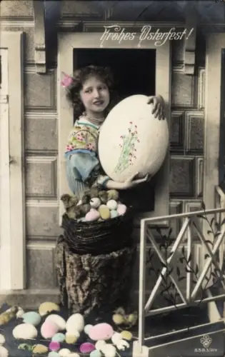 Ak Glückwunsch Ostern, Mädchen, Ostereier