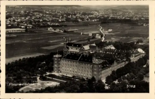 Ak Mödling in Niederösterreich, Missionsbuchhandlung St. Gabriel, Fliegeraufnahme