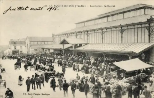 Ak La Roche sur Yon Vendee, Les Halles, Le Marche