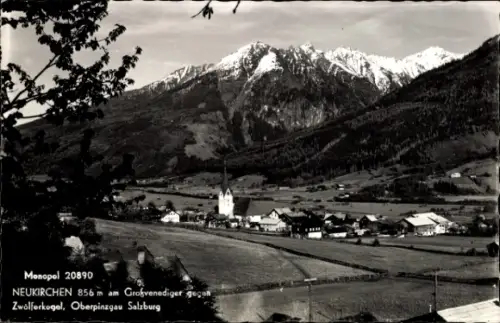 Ak Neukirchen am Großvenediger in Salzburg, Berglandschaft, Ort Neukirchen, Großvenediger, Zwölfe