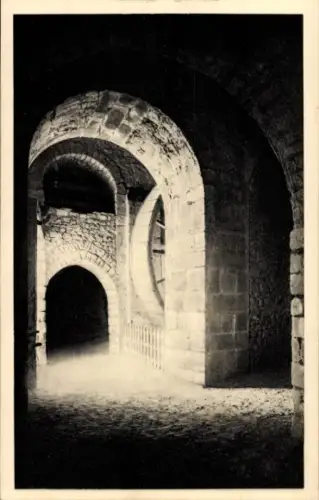 Ak Le Mont Saint Michel Manche, Altes Beinhaus