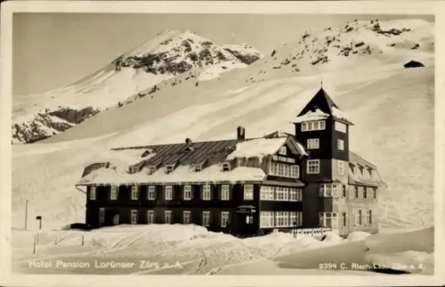 Ak Zürs am Arlberg Vorarlberg, Hotel Pension Lorünser, Schnee, Berge, Schwarz-Weiß