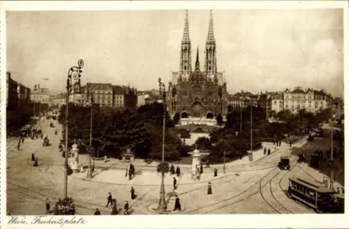 Ak Wien 1 Innere Stadt, Freiheitsplatz,  Menschen, Straßenbahn, Bäume, Gebäude