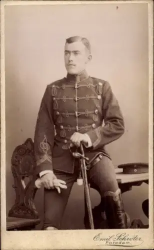 CdV Potsdam, Deutscher Soldat in Uniform, 2. Esc. Leib Husaren, Portrait, 1901