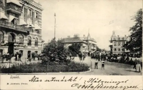 Ak Lysekil Schweden, Straßenpartie, Hotel