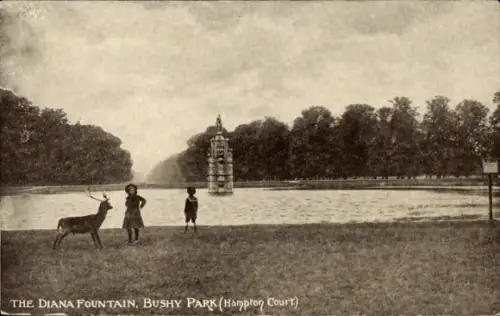 Ak Richmond upon Thames London England, Bushy Park, Diana Fountain