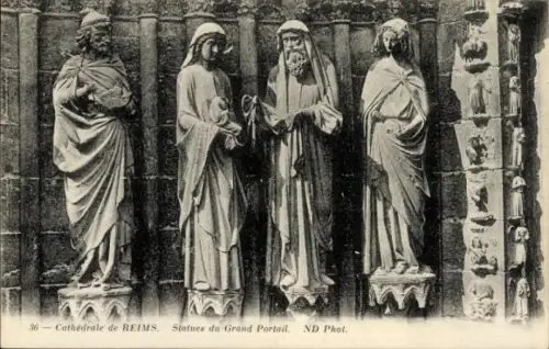 Ak Reims Marne, Kathedrale, Statuen des Großen Portals