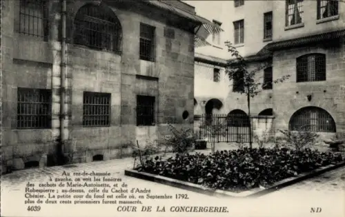 Ak Paris I, Ile de la Cité, La Conciergerie, Innenhof