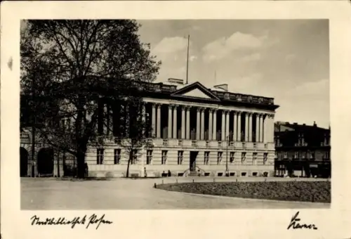 Ak Poznań Posen, Staatsbibliothek  Kerner, Gebäude mit Säulen, Baum im Vordergrund