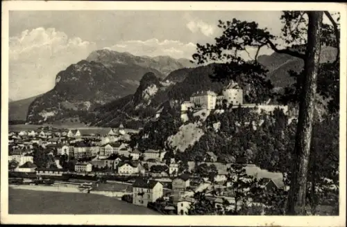 Ak Kufstein in Tirol, Blick auf  Kaisergebirge, Stadtansicht, Berge im Hintergrund