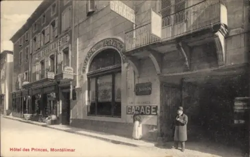 Ak Montélimar Drôme, Hôtel des Princes,  Garage, Person auf der Straße
