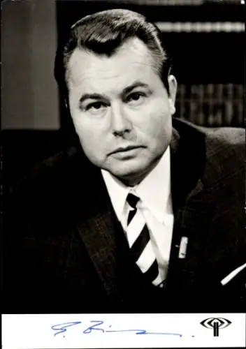 Ak Fernsehmoderator Eduard Zimmermann, Aktenzeichen XY ungelöst, Portrait, Autogramm 1973