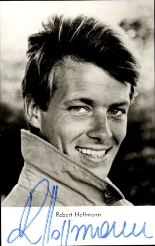Ak Schauspieler Robert Hoffmann, Portrait, Autogramm