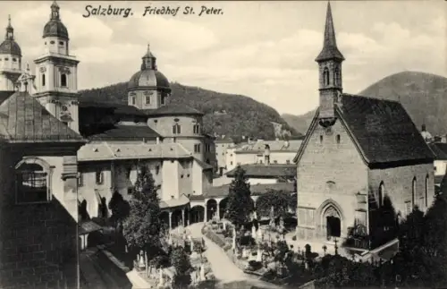 Ak Salzburg in Österreich, Friedhof St. Peter,  Kirchengebäude, Bäume, Garten