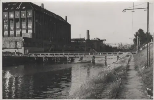 Original Foto Berlin Tempelhof, Lorenzweg, Notbrücke, um 1947