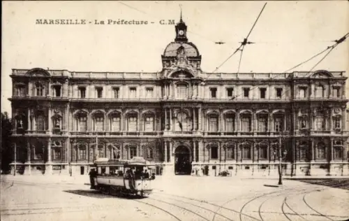Ak Marseille Bouches du Rhône, La Prefecture, Tramway