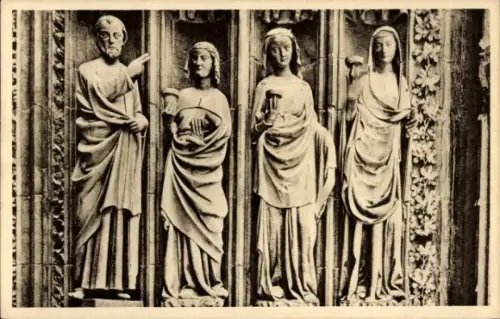 Ak Strasbourg Straßburg Elsass Bas Rhin, Skulpturen, vier Frauenfiguren, Straßburger Münster, Kun