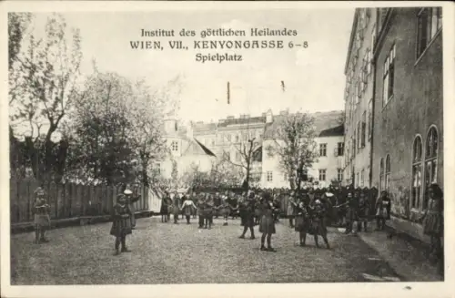 Ak Wien 13 Hietzing Österreich, Institut des göttlichen Heilandes,  Spielplatz, Gruppen von Mensc
