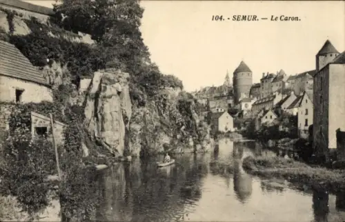 Ak Semur en Auxois Côte-d’Or, Flusslandschaft, Stadtansicht,  Le Caron