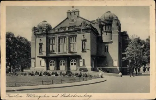 Ak Haarlem Nordholland Niederlande, Wilsonsplein met Stadsschouwburg